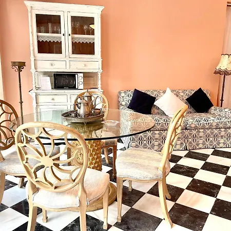 Konukevi Suite501 Marbella